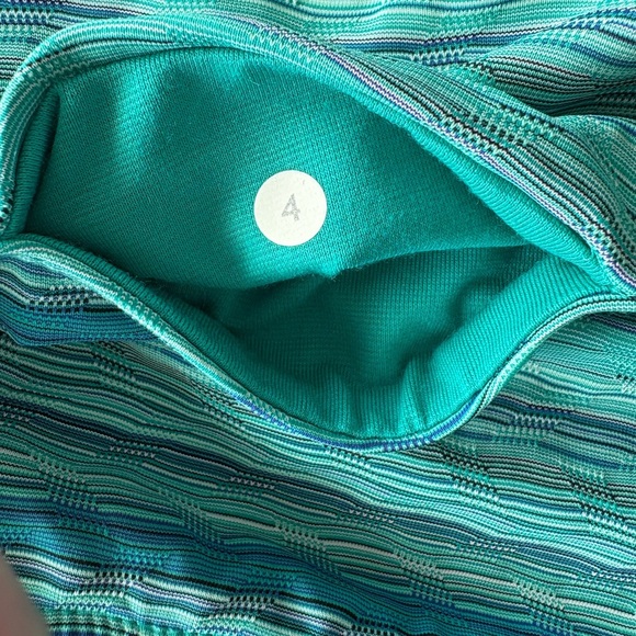 Lululemon Wunder Under Crop Luxtreme | Size 4 - Picture 5 of 6